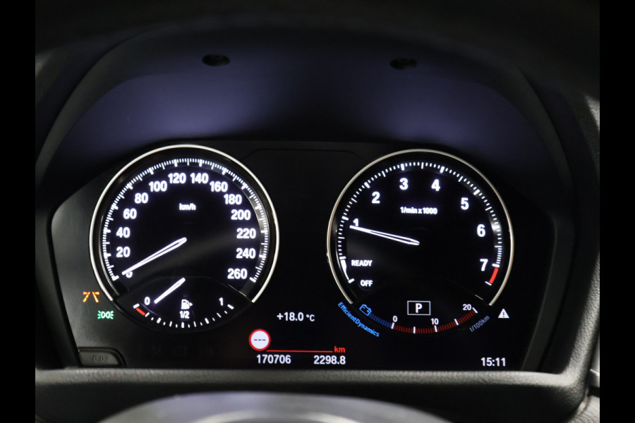 BMW X2 sDrive20i M Sport [TREKHAAK AFNEEMBAAR, MEMORY SEATS, APPLE CARPLAY, HARMAN/KARDON, HEAD-UP DISPLAY, SFEERVERLICHTING, PDC MET CAMERA, STOELVERWARMING, ELEKTRISCHE ACHTERKLEP, CRUISE CONTROL, NIEUWSTAAT]