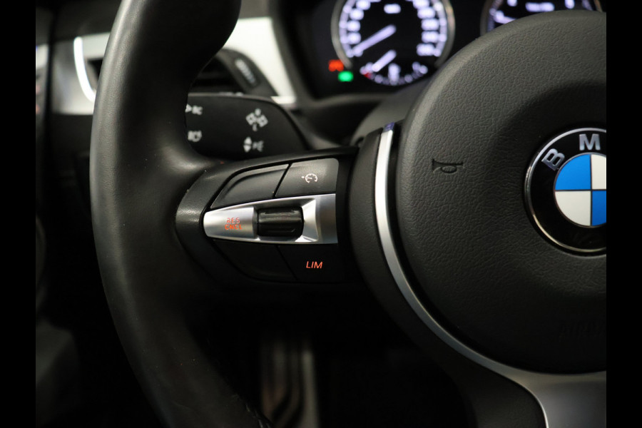 BMW X2 sDrive20i M Sport [TREKHAAK AFNEEMBAAR, MEMORY SEATS, APPLE CARPLAY, HARMAN/KARDON, HEAD-UP DISPLAY, SFEERVERLICHTING, PDC MET CAMERA, STOELVERWARMING, ELEKTRISCHE ACHTERKLEP, CRUISE CONTROL, NIEUWSTAAT]