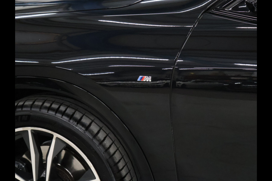 BMW X2 sDrive20i M Sport [TREKHAAK AFNEEMBAAR, MEMORY SEATS, APPLE CARPLAY, HARMAN/KARDON, HEAD-UP DISPLAY, SFEERVERLICHTING, PDC MET CAMERA, STOELVERWARMING, ELEKTRISCHE ACHTERKLEP, CRUISE CONTROL, NIEUWSTAAT]