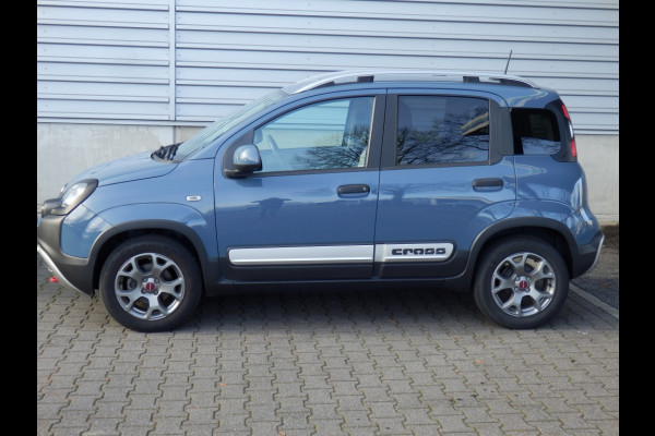 Fiat Panda Hybrid Cross | Lm-velgen | Apple Carpl. / Andr. Auto |