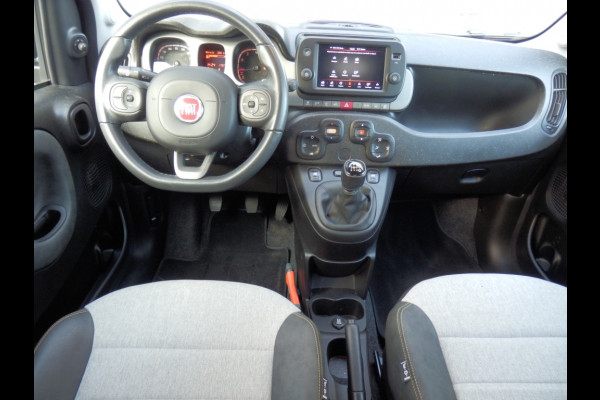 Fiat Panda Hybrid Cross | Lm-velgen | Apple Carpl. / Andr. Auto |