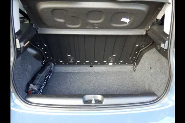 Fiat Panda Hybrid Cross | Lm-velgen | Apple Carpl. / Andr. Auto |