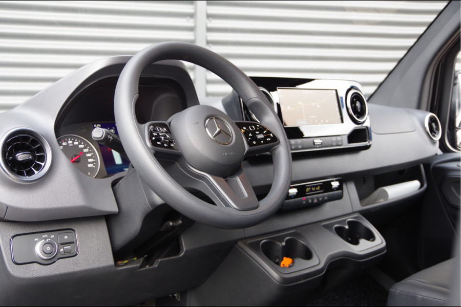 Mercedes-Benz Sprinter 319 1.9 CDI L2H2 DC-6P, AUT. LED, LEDER, MBUX 10'', CAMERA, NAVI, CRUISE, CLIMA, DUBBELE CABINE, DUBBEL CABINE
