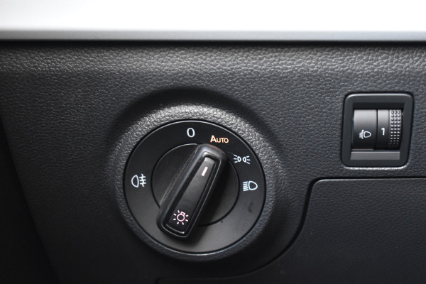 Seat Arona TSI 115PK DSG BUSINESS VIRTUAL/CRUISE/CARPLAY