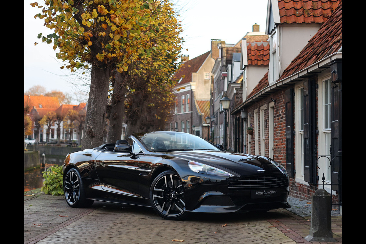 Aston Martin Vanquish Volante 6.0 V12 Touchtronic 2+2 | B&O - Carbon - Perfect!