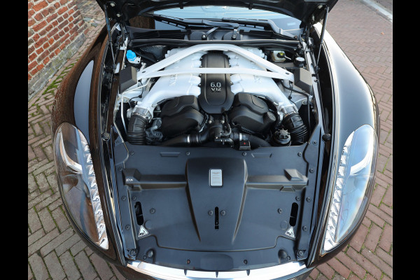 Aston Martin Vanquish Volante 6.0 V12 Touchtronic 2+2 | B&O - Carbon - Perfect!