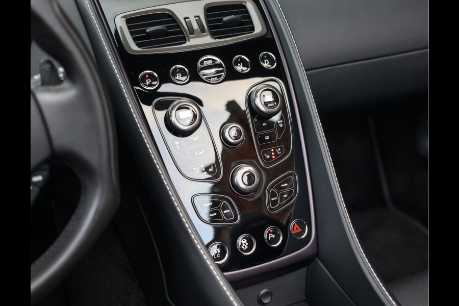 Aston Martin Vanquish Volante 6.0 V12 Touchtronic 2+2 | B&O - Carbon - Perfect!
