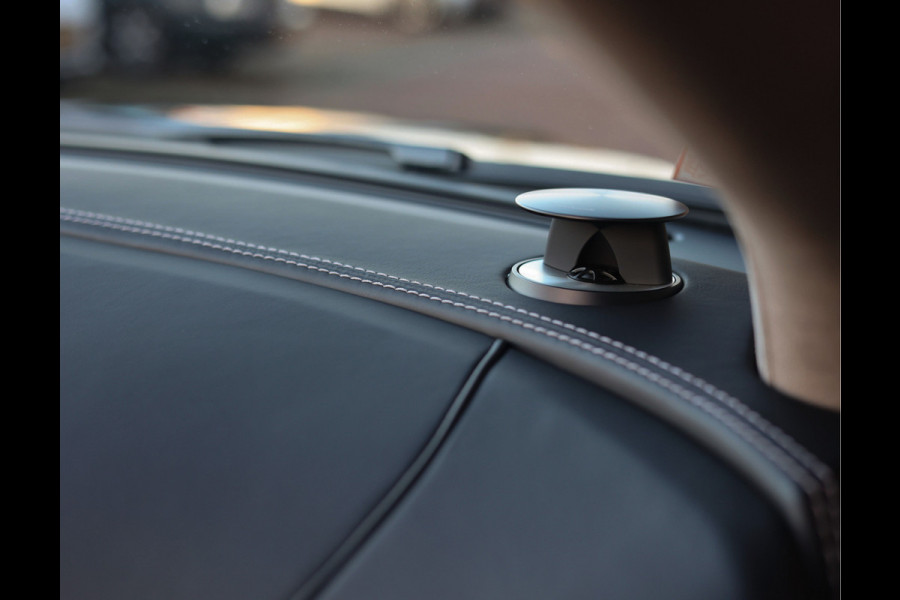 Aston Martin Vanquish Volante 6.0 V12 Touchtronic 2+2 | B&O - Carbon - Perfect!