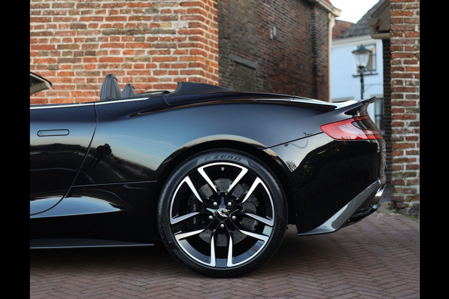 Aston Martin Vanquish Volante 6.0 V12 Touchtronic 2+2 | B&O - Carbon - Perfect!