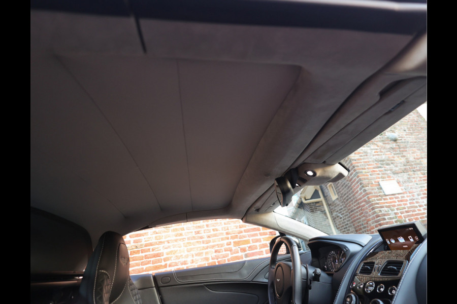 Aston Martin Vanquish Volante 6.0 V12 Touchtronic 2+2 | B&O - Carbon - Perfect!