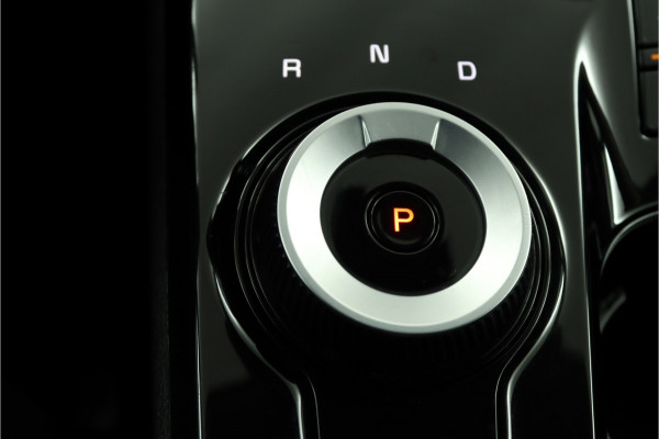 Kia Sportage 1.6 T-GDi Plug-in Hybrid AWD DynamicLine Automaat Airco - Apple Carplay/Android Auto - Cruise Control - Navigatie - Stoel/Stuur Verwarming - Fabrieksgarantie tot 2029