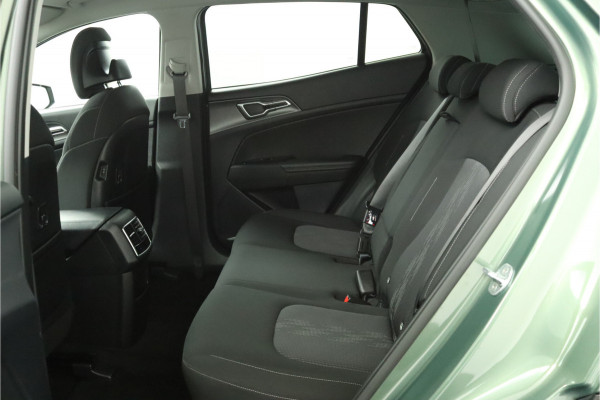 Kia Sportage 1.6 T-GDi Plug-in Hybrid AWD DynamicLine Automaat Airco - Apple Carplay/Android Auto - Cruise Control - Navigatie - Stoel/Stuur Verwarming - Fabrieksgarantie tot 2029