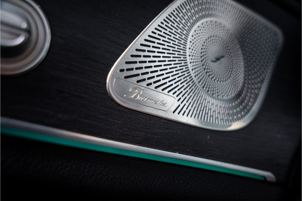 Mercedes-Benz GLE GLE350 e 4MATIC Premium Plus - AMG l Panorama l Trekh. l Luchtv. l 22'' l HUD l ACC