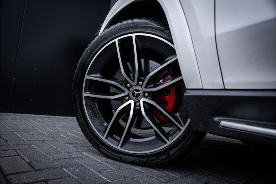 Mercedes-Benz GLE GLE350 e 4MATIC Premium Plus - AMG l Panorama l Trekh. l Luchtv. l 22'' l HUD l ACC