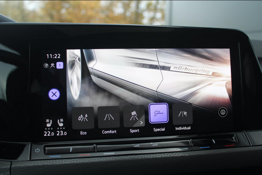 Volkswagen Golf 2.0 TSI GTI Clubsport | Nurburgring | Pano | IQ | Leder | HUD | HK | 1e lak