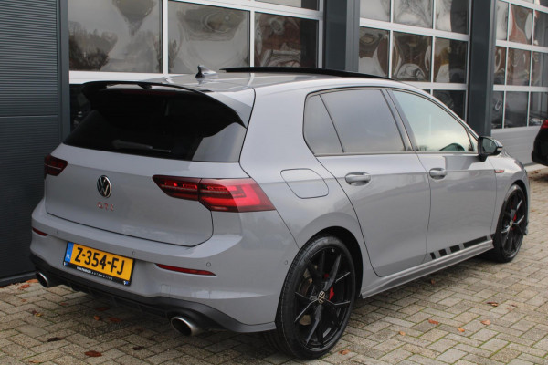 Volkswagen Golf 2.0 TSI GTI Clubsport | Nurburgring | Pano | IQ | Leder | HUD | HK | 1e lak