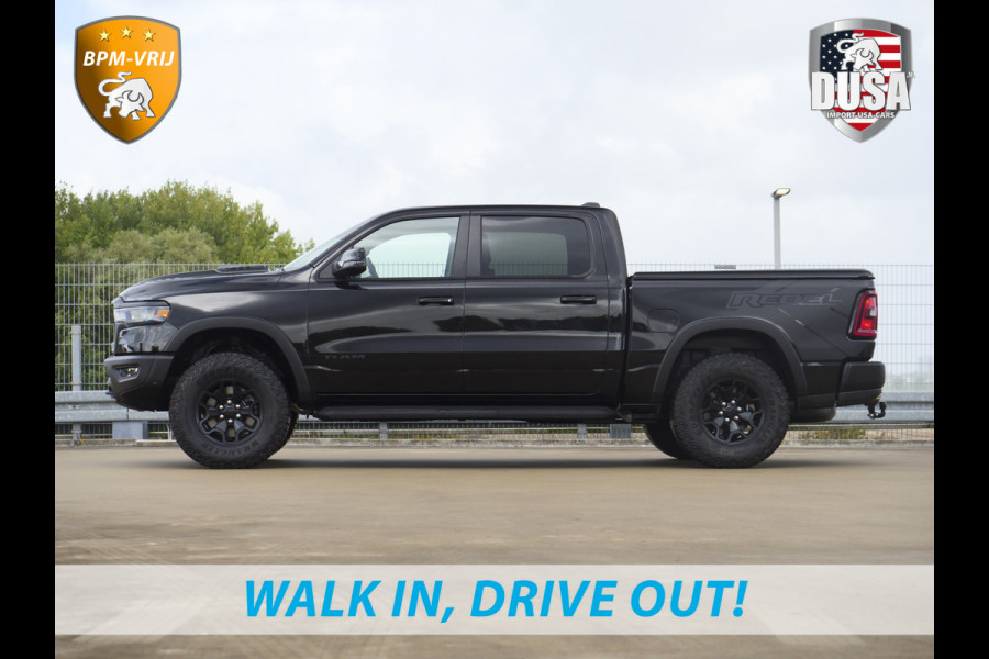 Dodge Ram | 1500 | Rebel | Night | 4x4 | Crew Cab | 3.0L Twin-turbo I6 | BPM-VRIJ | LPG | 10,2 inch Passenger Screen | Harman Kardon | Getoonde accessoires zijn verkrijgbaar tegen meerprijs