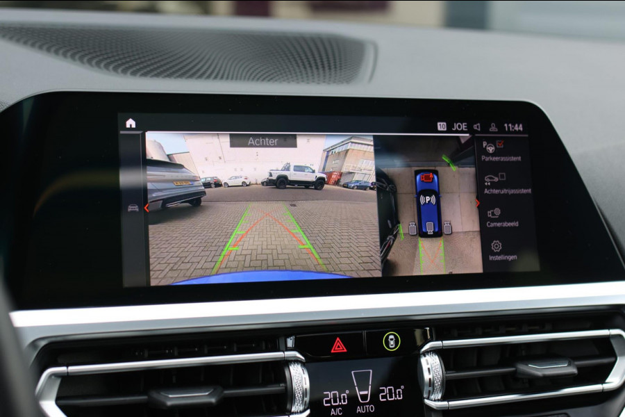 BMW 3 Serie Touring 330e M-Sport *Pano*H/K*360 Camera*Trekhaak*