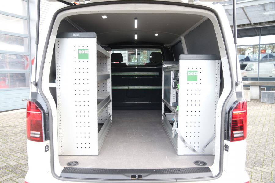 Volkswagen Transporter 2.0 TDI 150 | Aut. | 2x Schuifdeur | Standkachel | Inrichting | Cruise..