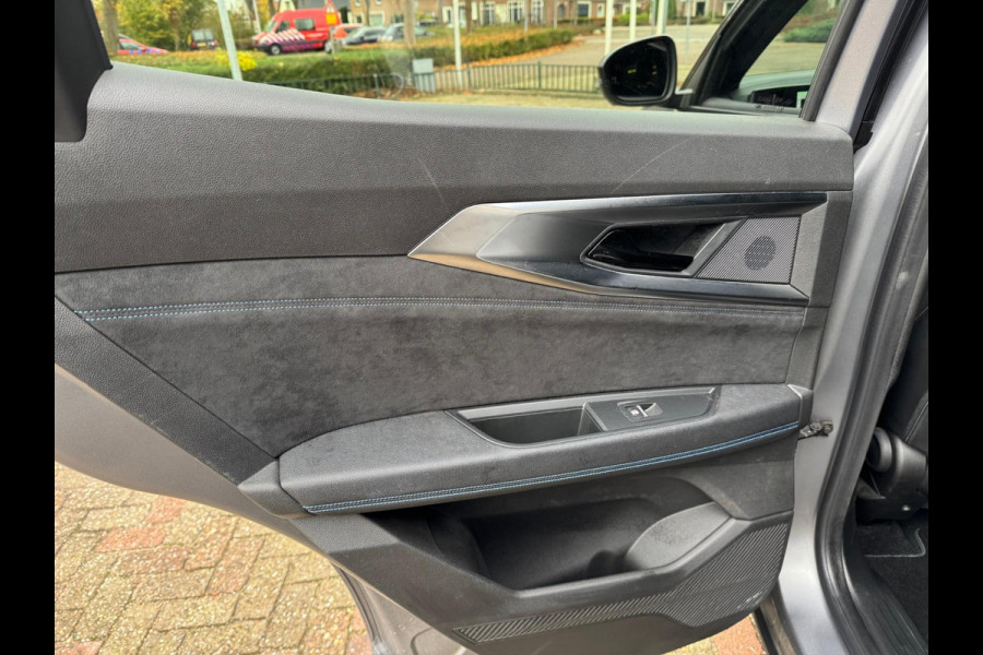 Renault Austral TCe 160 EDC mild hybrid techno esprit Alpine Mat grijs / Trekhaak afn. / 1.800 KG Trekg. / 360 Camera / E. Aklep