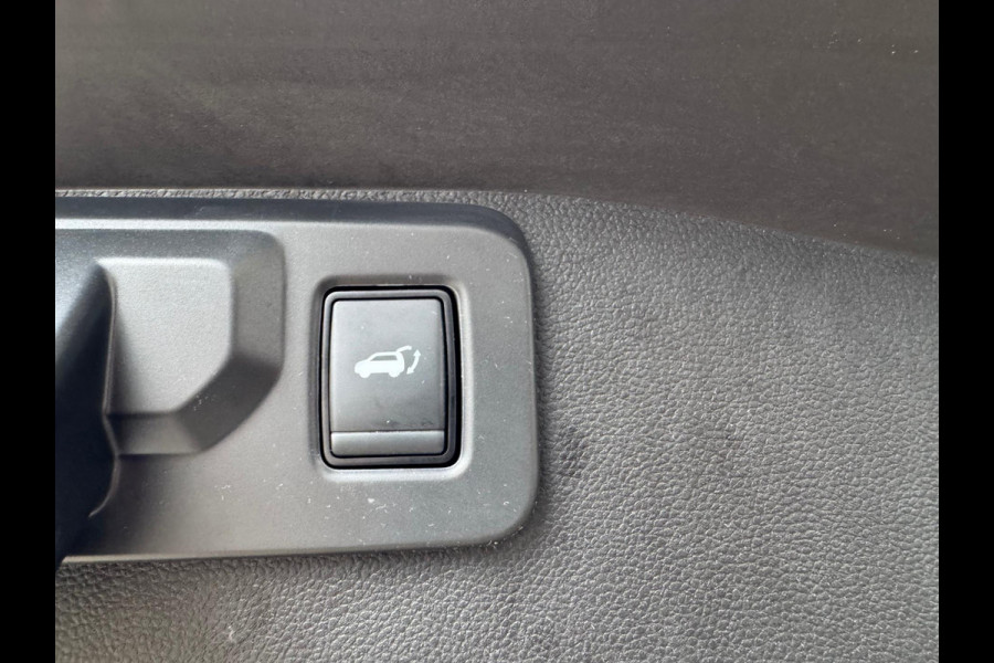 Renault Austral TCe 160 EDC mild hybrid techno esprit Alpine Mat grijs / Trekhaak afn. / 1.800 KG Trekg. / 360 Camera / E. Aklep