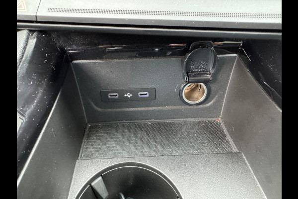 Renault Austral TCe 160 EDC mild hybrid techno esprit Alpine Mat grijs / Trekhaak afn. / 1.800 KG Trekg. / 360 Camera / E. Aklep