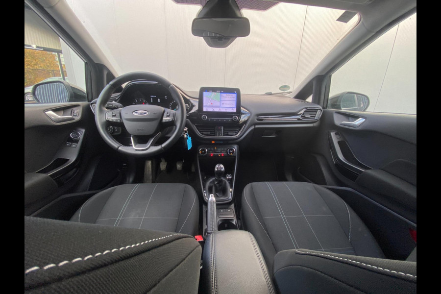 Ford Fiesta 1.1 | Carplay | Navigatie | Stoel-stuurverw |Clima | D.A.B | Lane assist | PDC