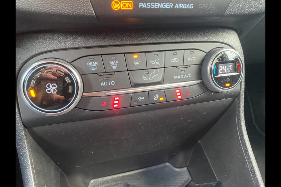 Ford Fiesta 1.1 | Carplay | Navigatie | Stoel-stuurverw |Clima | D.A.B | Lane assist | PDC