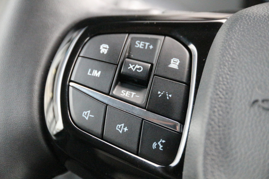 Ford Transit Custom 320 2.0 TDCI 136 | L2H1 | LED | Camera | Navi | Clima..