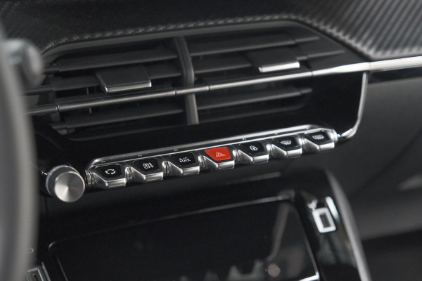 Peugeot 2008 PureTech 130 EAT8 Allure | Camera | Navigatie | Apple Carplay | Parkeersensoren