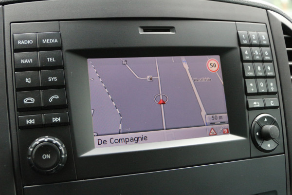 Mercedes-Benz Vito 190PK CDI | DC | L2H1 | 2.5t Trekhaak | Cruise | Airco..