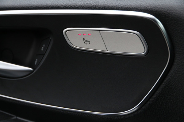 Mercedes-Benz Vito 190PK CDI | DC | L2H1 | 2.5t Trekhaak | Cruise | Airco..