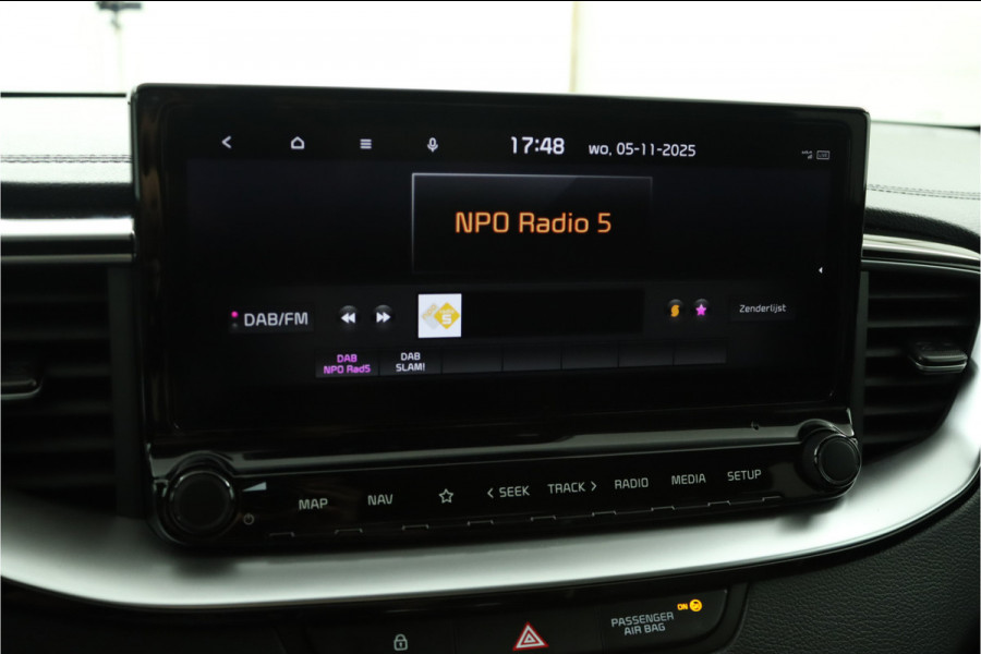 Kia Ceed Sportswagon 1.5 T-GDi DynamicPlusLine - Lichtmetalen Velgen - LED - Cruise Control - Stoel/Stuurverwarming - Dodehoek Detectie - Fabrieksgarantie Tot 2031