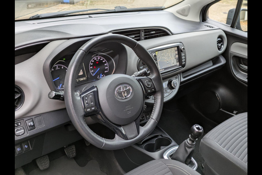 Toyota Yaris 1.5 VVT-i Aspiration 112PK|Camera|Climate-Control|Cruise-Control|Navi|Lane-Assist|Volledige onderhoudshistorie