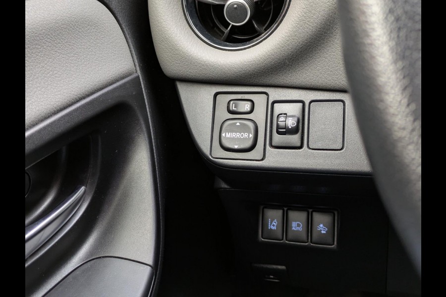 Toyota Yaris 1.5 VVT-i Aspiration 112PK|Camera|Climate-Control|Cruise-Control|Navi|Lane-Assist|Volledige onderhoudshistorie