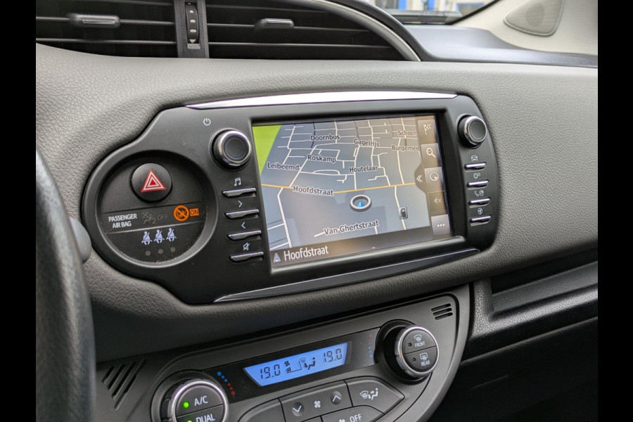 Toyota Yaris 1.5 VVT-i Aspiration 112PK|Camera|Climate-Control|Cruise-Control|Navi|Lane-Assist|Volledige onderhoudshistorie