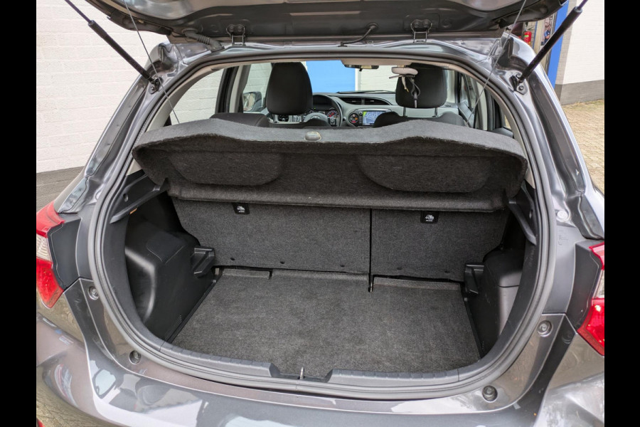 Toyota Yaris 1.5 VVT-i Aspiration 112PK|Camera|Climate-Control|Cruise-Control|Navi|Lane-Assist|Volledige onderhoudshistorie