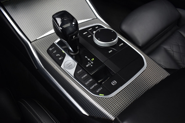 BMW 3 Serie 330e M Sport Individual | Pano | Laser | ACC | Head-Up | Memory Seats | 19'' Wielen |