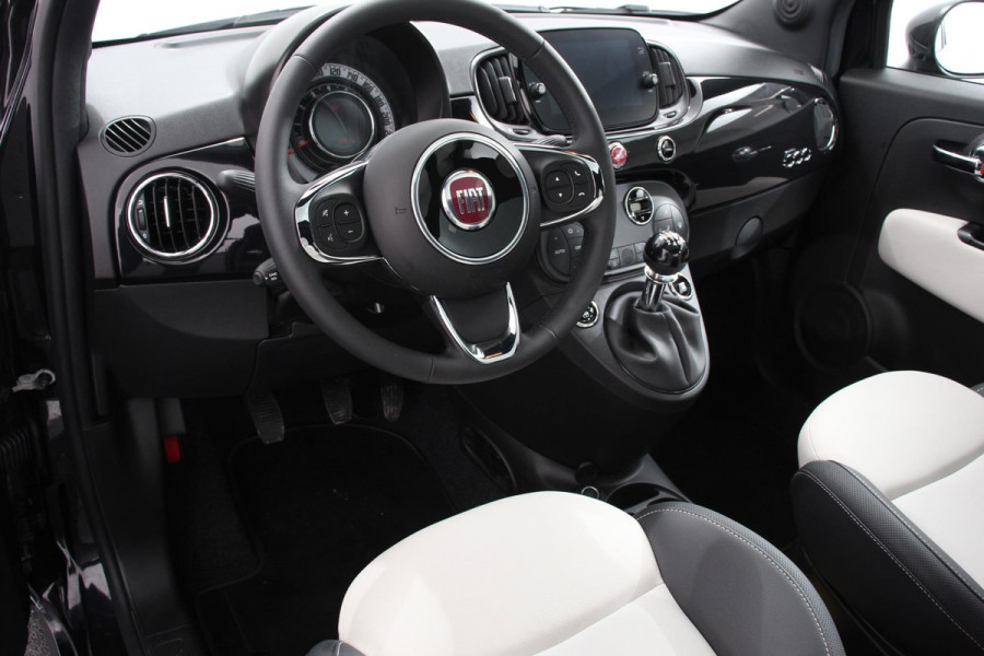 Fiat 500 1.0 Hybrid 69pk Dolcevita | Navigatie | Apple Carplay/Android Auto | Panoramadak | Parkeersensor achter | Cruise Control | Climatronic