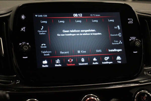 Fiat 500 1.0 Hybrid 69pk Dolcevita | Navigatie | Apple Carplay/Android Auto | Panoramadak | Parkeersensor achter | Cruise Control | Climatronic