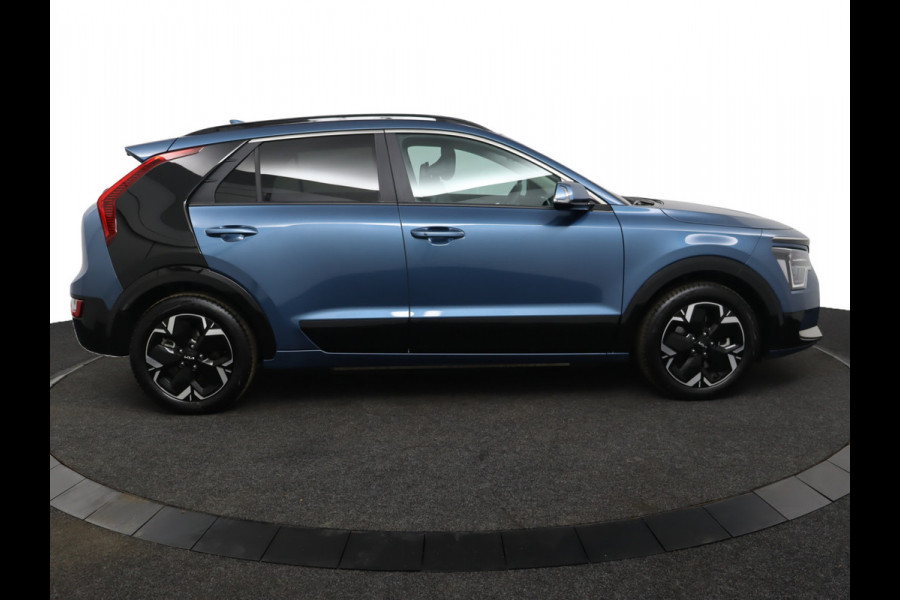 Kia Niro EV ExecutiveLine 64.8 kWh Automaat - Navigatie - Stoelverkoeling - Stoel/Stuurverwarming - Voorstoelen Met Geheugen - Climate Control - Fabrieksgarantie Tot 2031