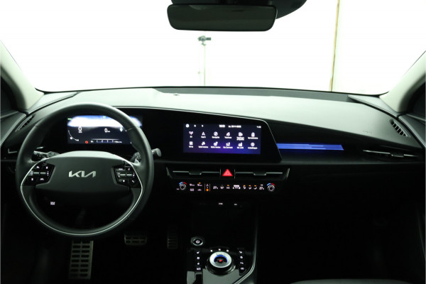 Kia Niro EV ExecutiveLine 64.8 kWh Automaat - Navigatie - Stoelverkoeling - Stoel/Stuurverwarming - Voorstoelen Met Geheugen - Climate Control - Fabrieksgarantie Tot 2031