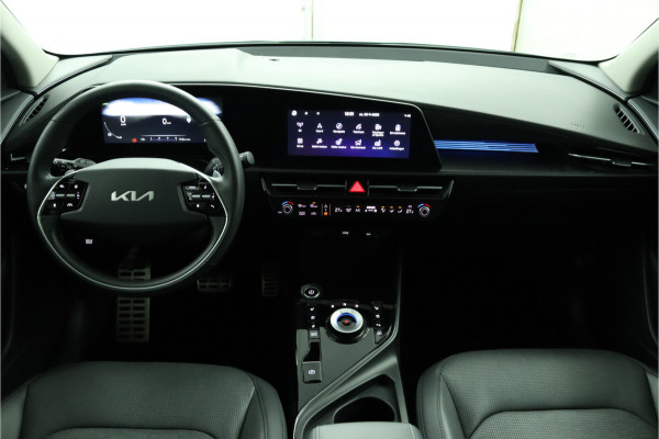 Kia Niro EV ExecutiveLine 64.8 kWh Automaat - Navigatie - Stoelverkoeling - Stoel/Stuurverwarming - Voorstoelen Met Geheugen - Climate Control - Fabrieksgarantie Tot 2031