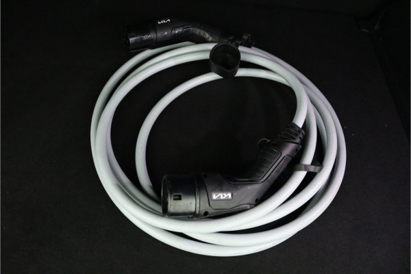 Kia Niro EV ExecutiveLine 64.8 kWh Automaat - Navigatie - Stoelverkoeling - Stoel/Stuurverwarming - Voorstoelen Met Geheugen - Climate Control - Fabrieksgarantie Tot 2031