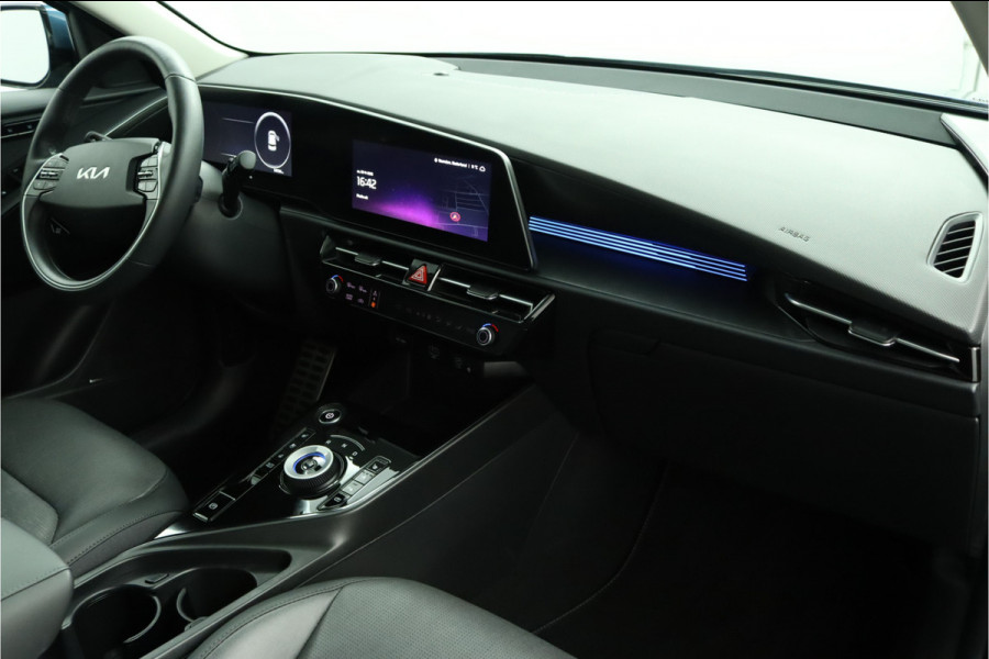 Kia Niro EV ExecutiveLine 64.8 kWh Automaat - Navigatie - Stoelverkoeling - Stoel/Stuurverwarming - Voorstoelen Met Geheugen - Climate Control - Fabrieksgarantie Tot 2031