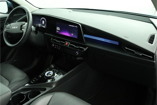 Kia Niro EV ExecutiveLine 64.8 kWh Automaat - Navigatie - Stoelverkoeling - Stoel/Stuurverwarming - Voorstoelen Met Geheugen - Climate Control - Fabrieksgarantie Tot 2031