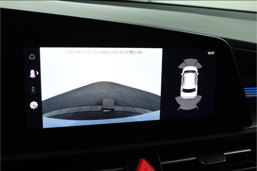 Kia Niro EV ExecutiveLine 64.8 kWh Automaat - Navigatie - Stoelverkoeling - Stoel/Stuurverwarming - Voorstoelen Met Geheugen - Climate Control - Fabrieksgarantie Tot 2031