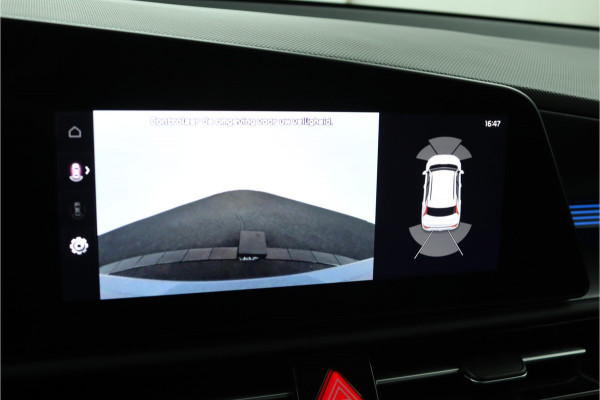 Kia Niro EV ExecutiveLine 64.8 kWh Automaat - Navigatie - Stoelverkoeling - Stoel/Stuurverwarming - Voorstoelen Met Geheugen - Climate Control - Fabrieksgarantie Tot 2031