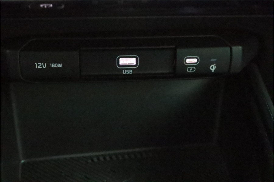 Kia Niro EV ExecutiveLine 64.8 kWh Automaat - Navigatie - Stoelverkoeling - Stoel/Stuurverwarming - Voorstoelen Met Geheugen - Climate Control - Fabrieksgarantie Tot 2031