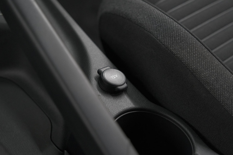 Peugeot 208 PureTech 100 Active | Navigatie | Cruise Control | Apple Carplay